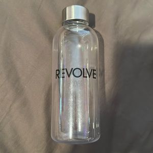 REVOLVE water bottle/ clear